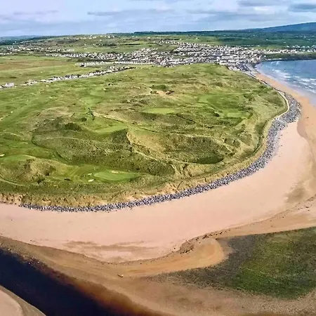 The Old School House, Moymore, Feriehus Lahinch