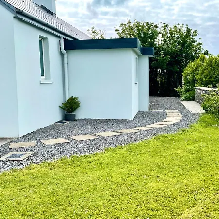 The Old School House, Moymore, Lahinch